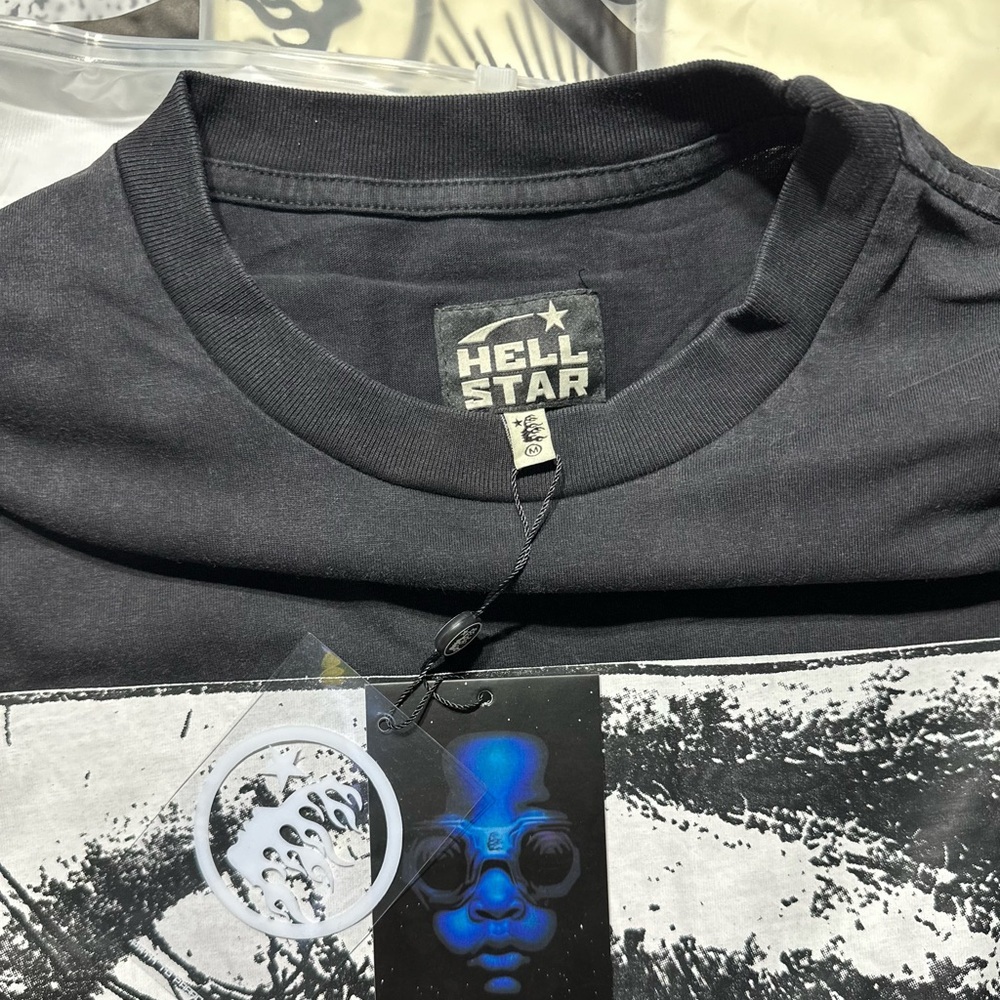 Hellstar Eyeball T-shirt ‘Black’ - Picture 4 of 6